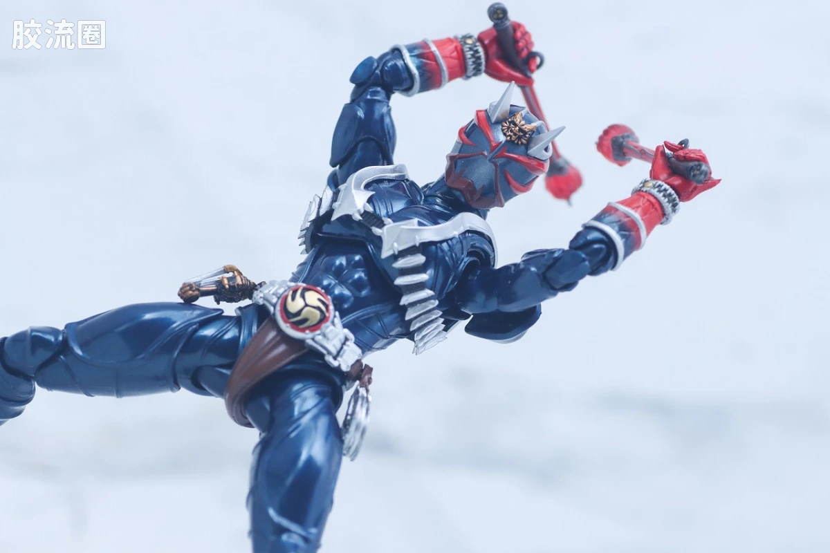SHF 真骨雕假面骑士系列 假面骑士响鬼 20th Anniversary Ver. - 图片